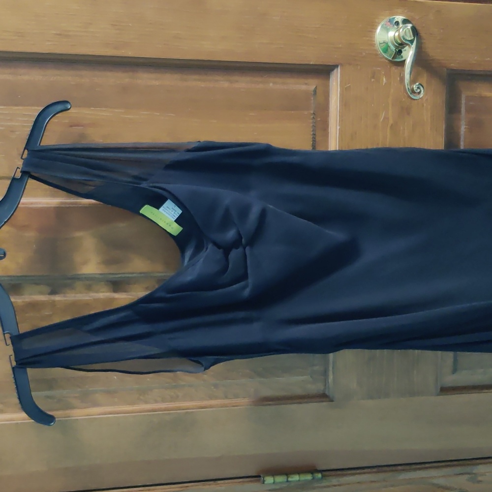 Black Sleeveless Dress